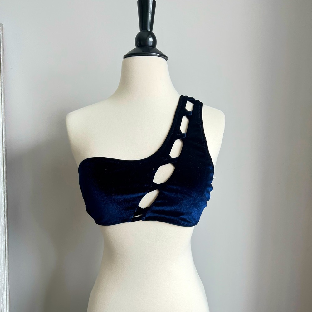 Bathing suit top